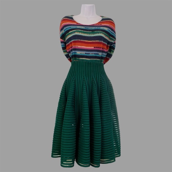 MAJE Green pleated skirt in Neoprene FR 34 / US 2 - Picture 15 of 15